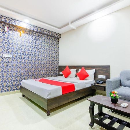 Hotel Central Suites Bangalore Exterior photo