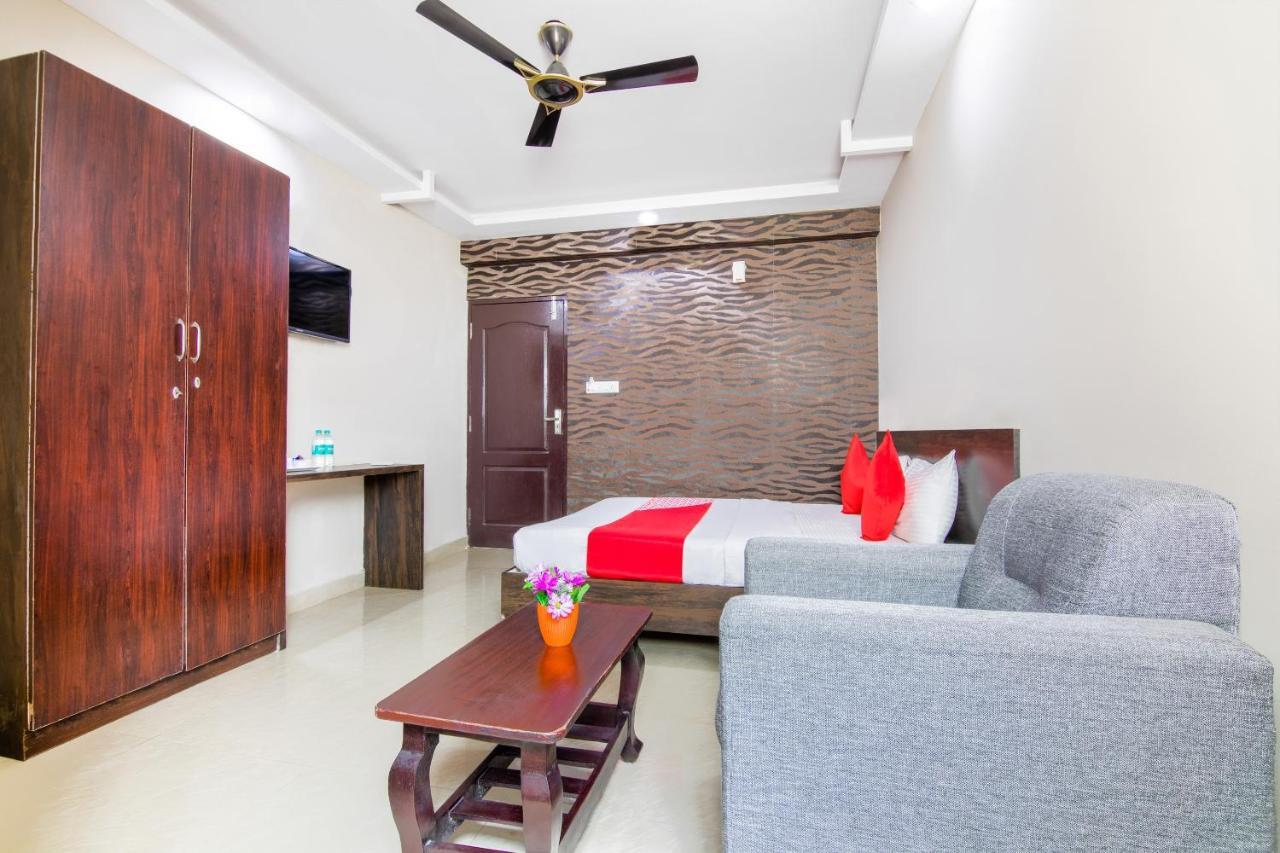 Hotel Central Suites Bangalore Exterior photo