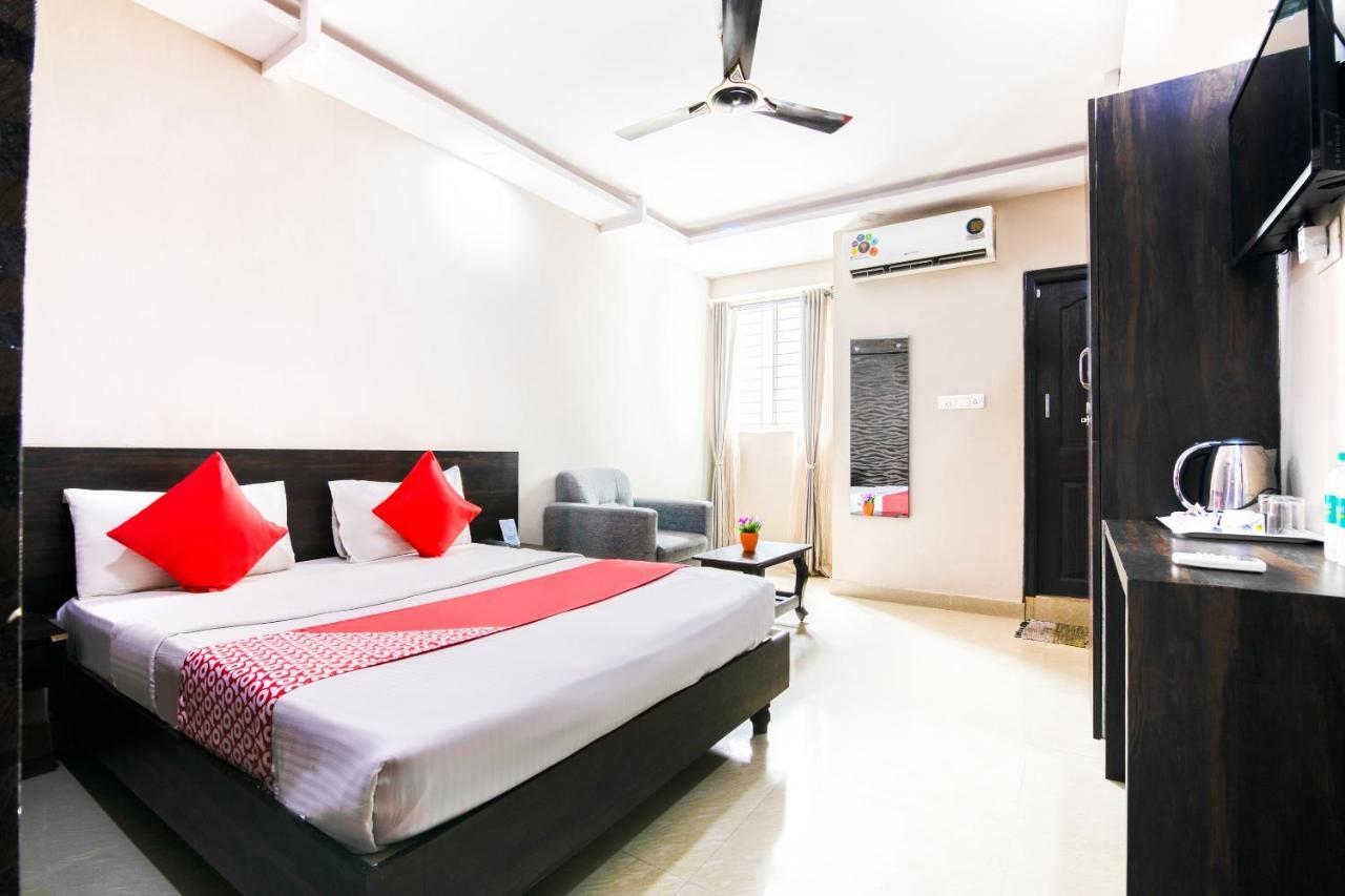 Hotel Central Suites Bangalore Exterior photo